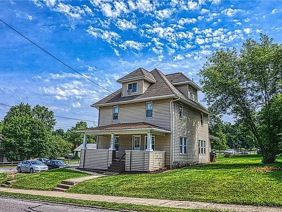Primary Photo - 509 Elm St