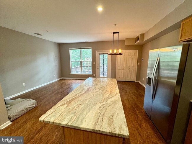 Building Photo - 74 Harbour Heights Dr