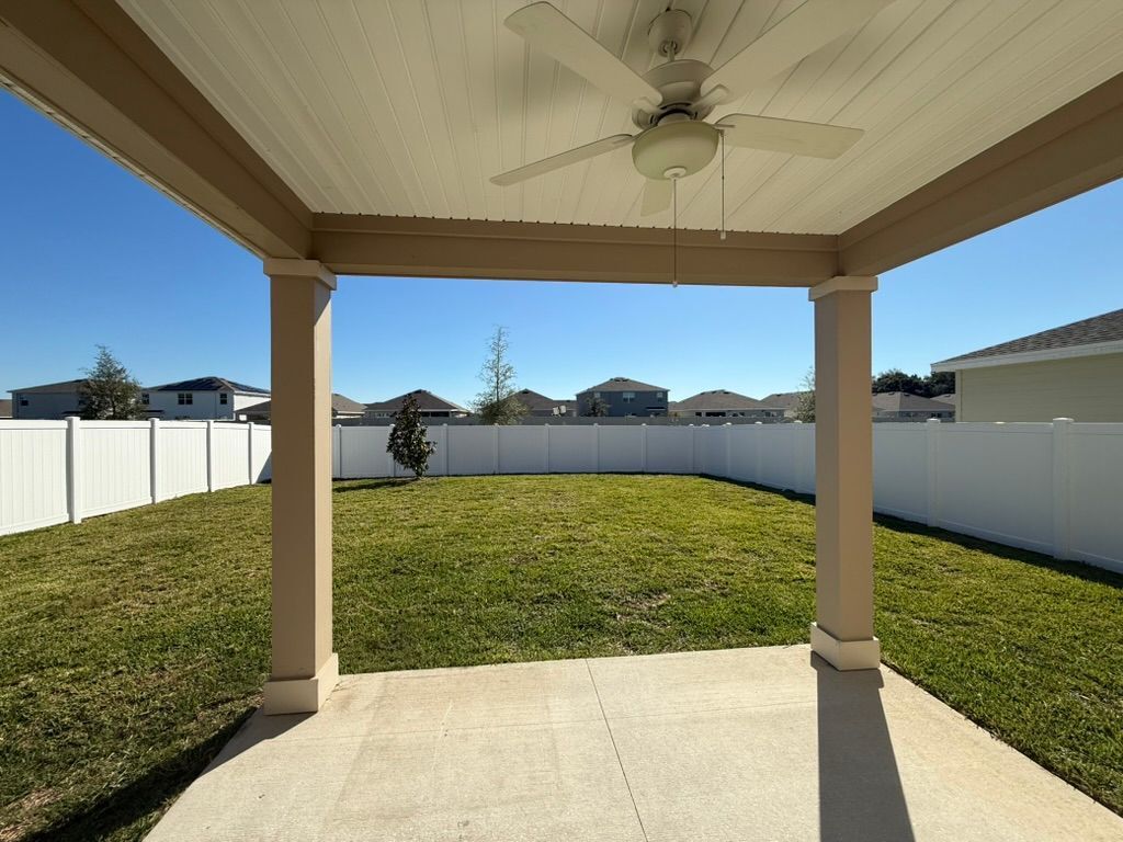 Building Photo - 4701 SW 83rd Lp