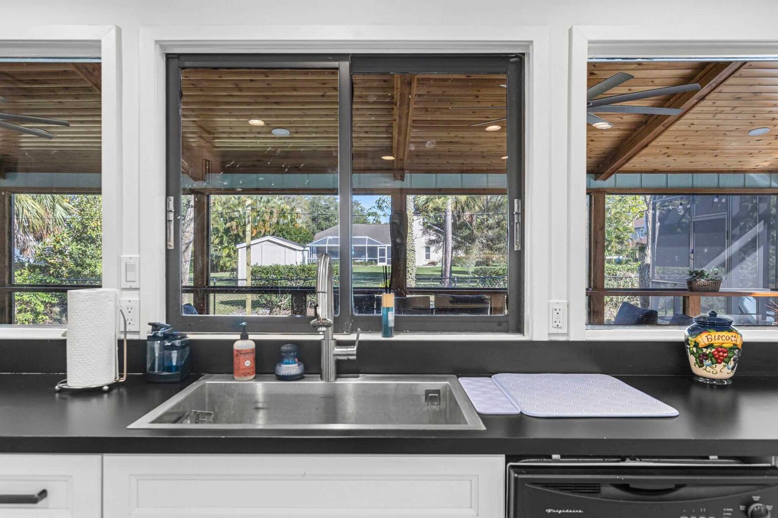 Building Photo - 366 34th Ct SW