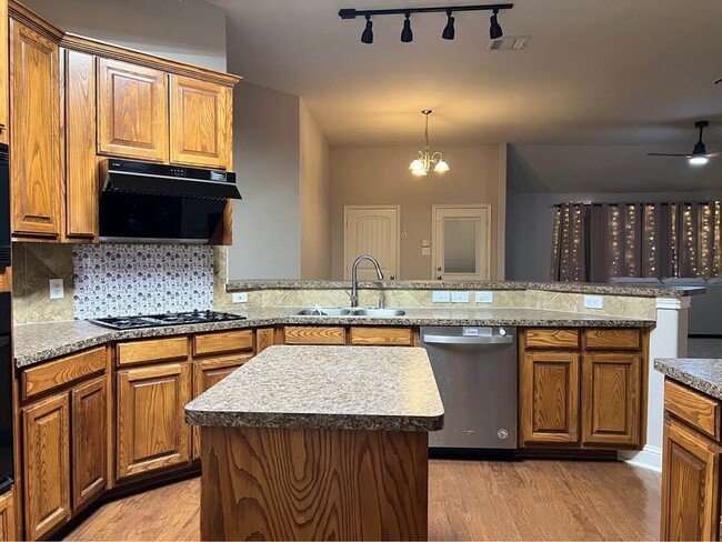 Building Photo - 3628 Carmel Mountain Dr