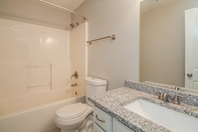 Building Photo - 2776 Fletcher Park Cir E