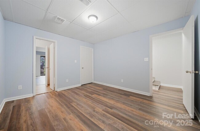 Building Photo - 824 6th St NW