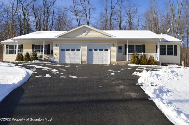Building Photo - 355-357 Edella Rd