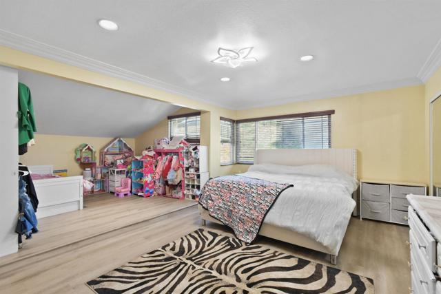 Building Photo - 613 Point Vicente Ct