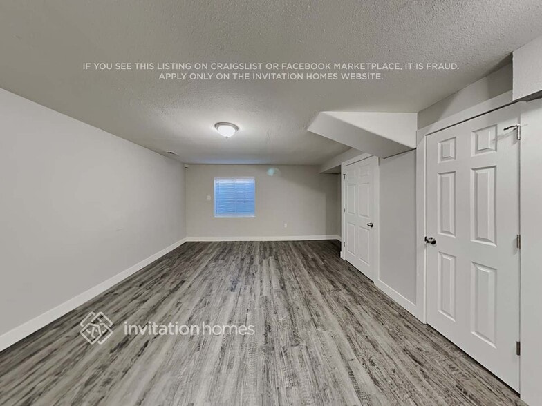 Building Photo - 720 Ancestra Dr