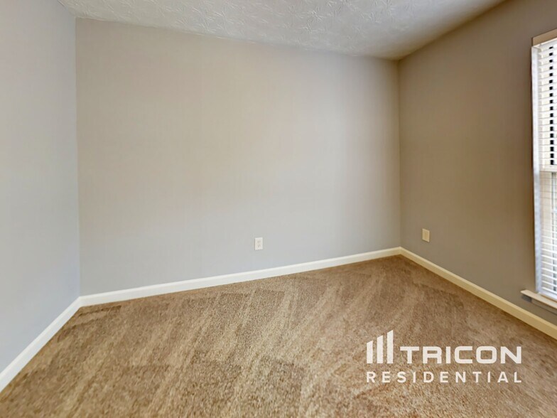 Building Photo - 4538 Ashlyn Rebecca Dr SW