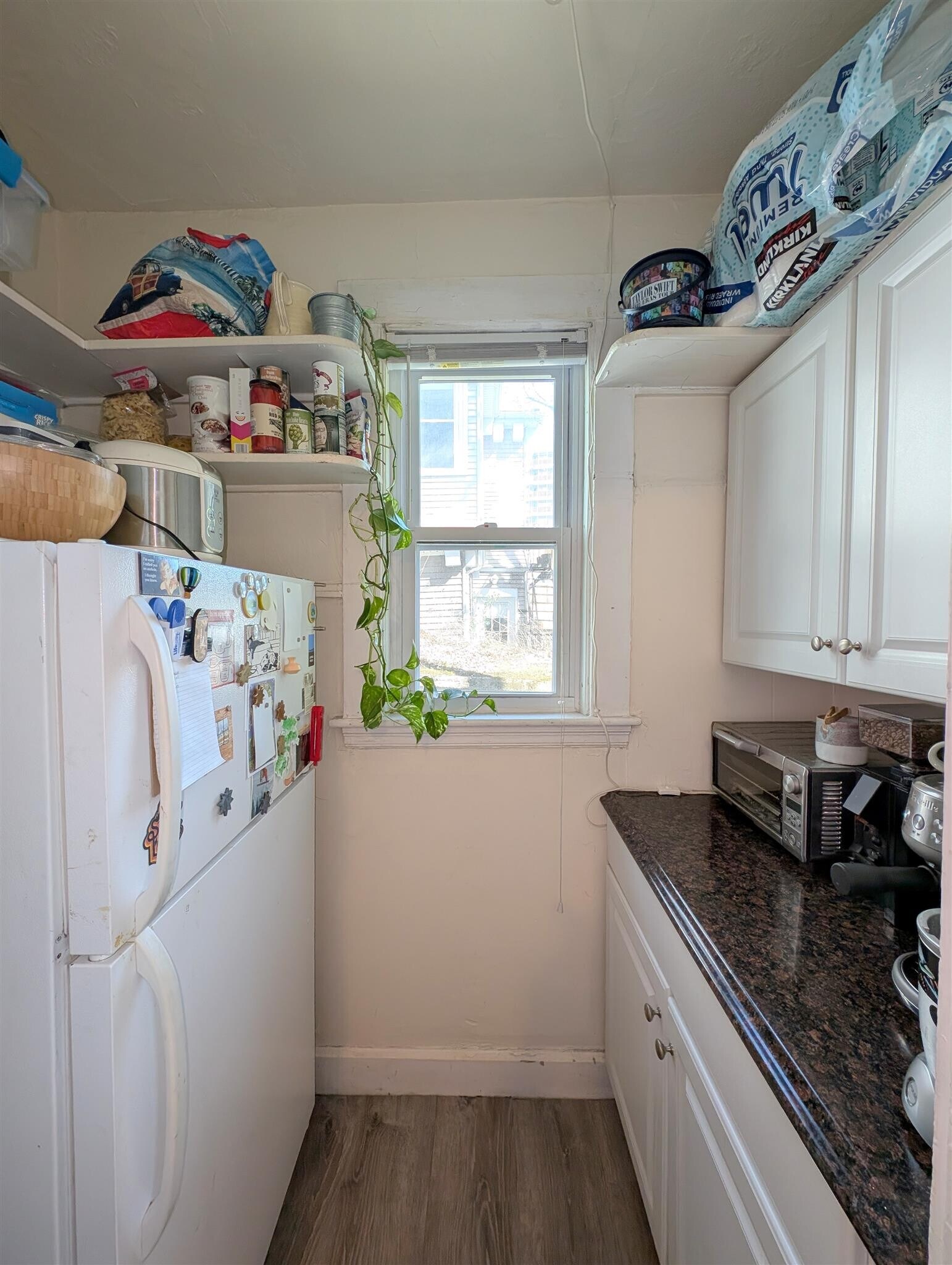 Building Photo - 14 Sanborn Ave