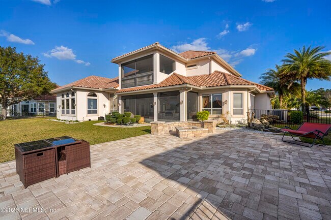 Building Photo - 504 E Kesley Ln