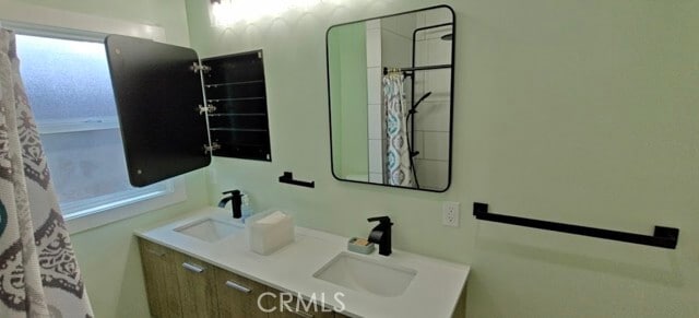 Building Photo - 18822 Cranbrook Ave