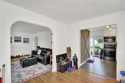 Building Photo - 3088 Forrest Ave