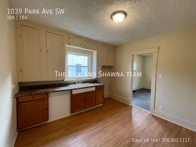 Building Photo - Three bedroom home for rent - Canton SW