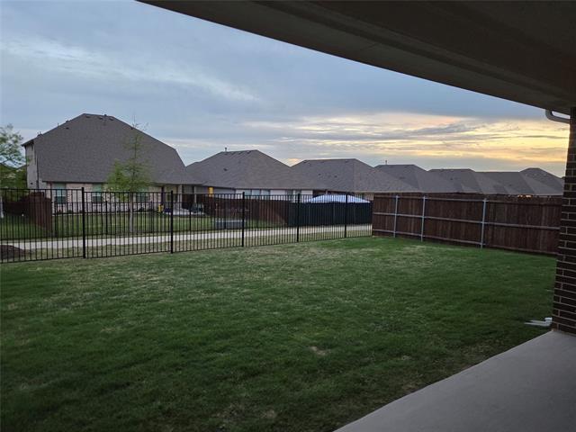 Building Photo - 2025 St Andrew's Wy