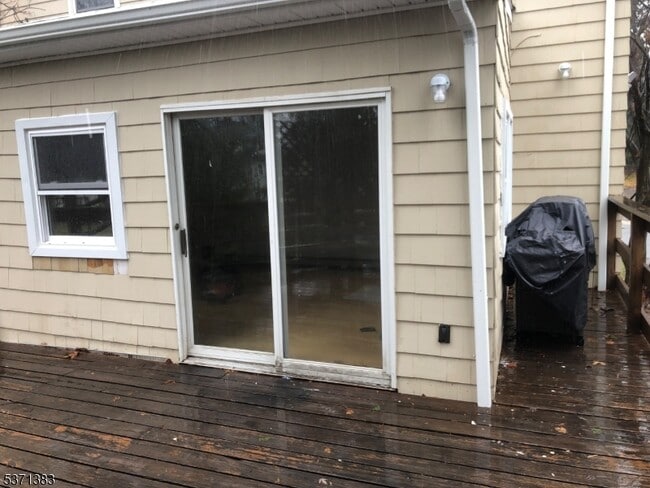 Primary Photo - 360 W South Orange Ave