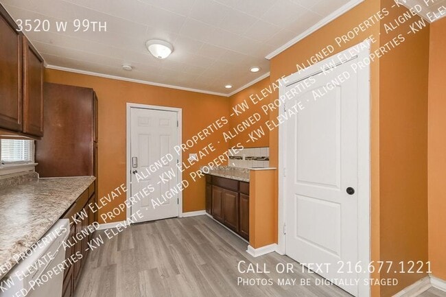 Building Photo - 3520 w 99th-