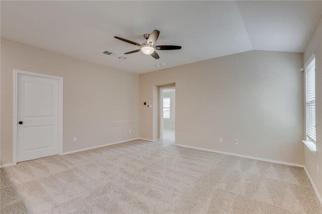 Building Photo - 404 Buttercup Creek Blvd