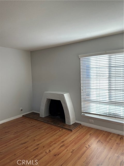 Building Photo - 5610 Elsinore Ave