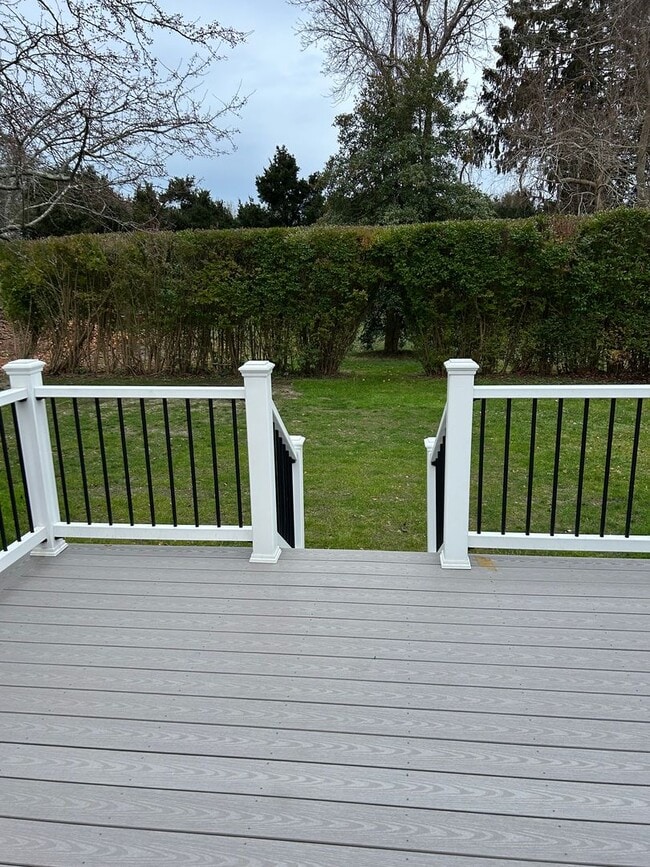 Building Photo - 148 Russells Mills Rd