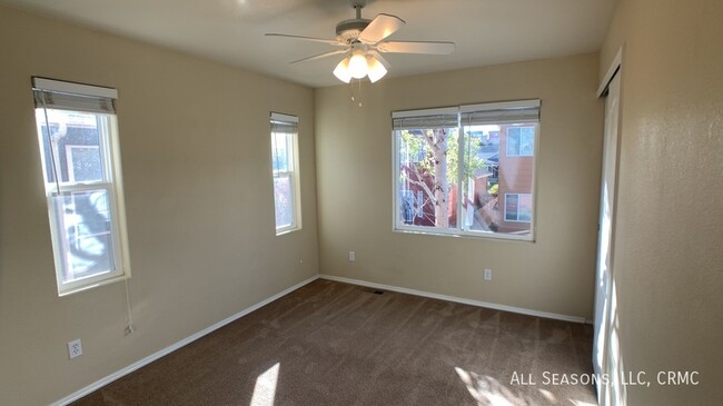 Building Photo - 6628 Finecrest Dr