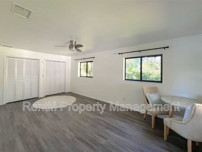 Building Photo - 10951 Ruden Rd