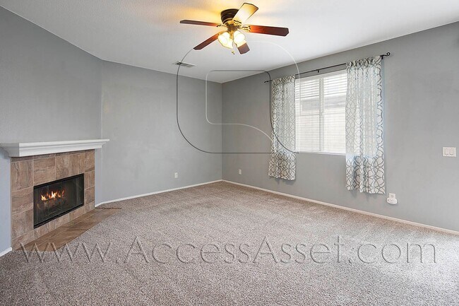 Building Photo - Charming 4 Bedroom, 3 Bathroom Home in Murrieta with Spacious Layout & Bright Interiors