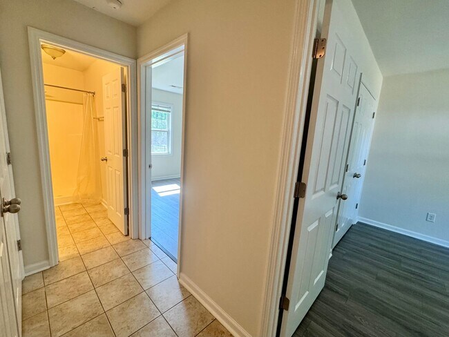 Building Photo - 2 BR 2BA Duplex in Holly Ridge