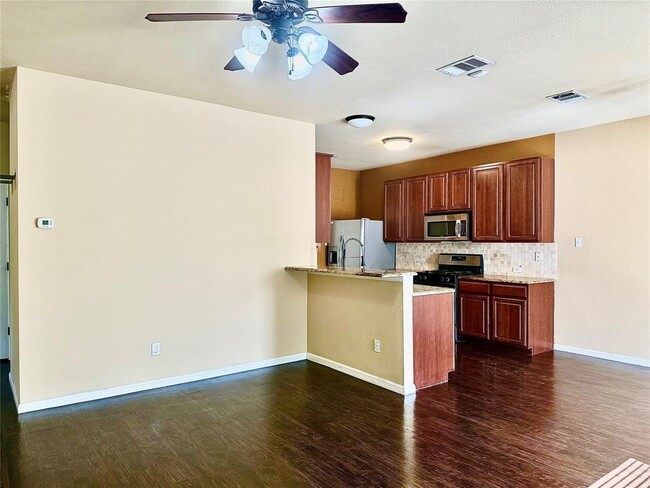 Building Photo - 1900 Little Elm Trail