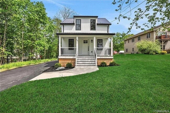 Building Photo - 386 Lakeside Rd