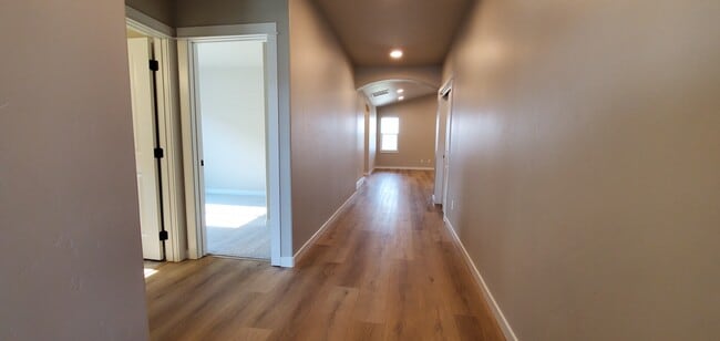 Building Photo - 10109 W Novato Dr