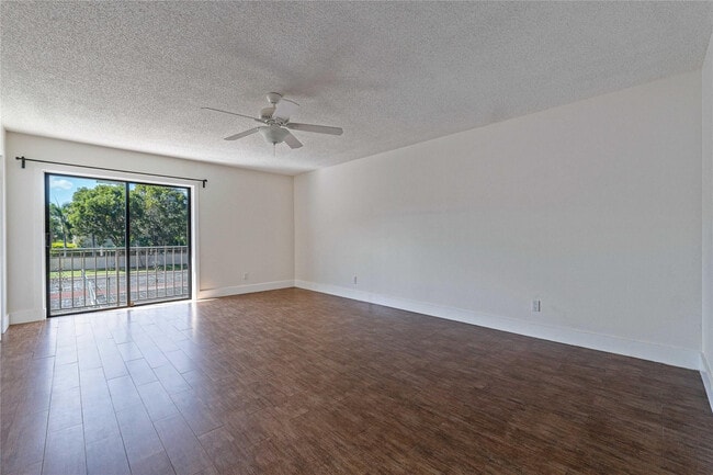 Building Photo - 167 NW 115th Terrace