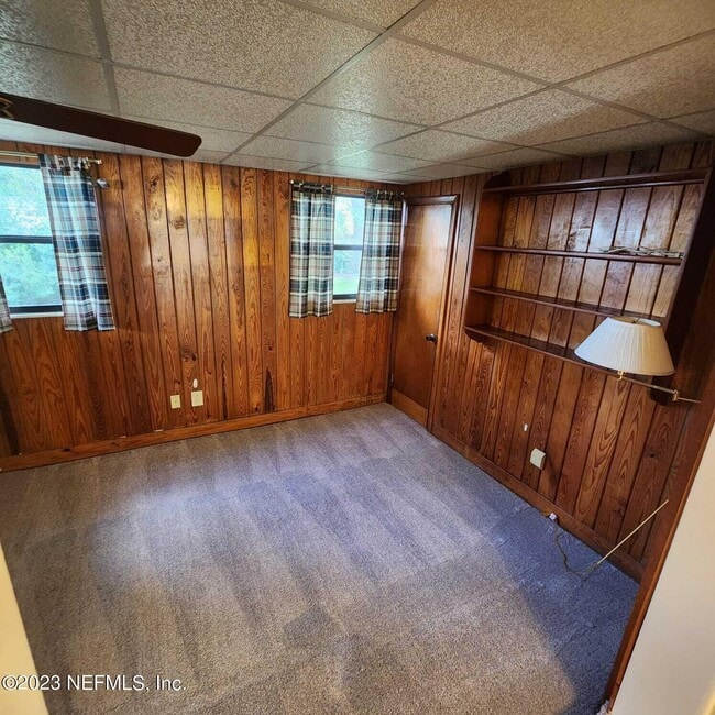 Building Photo - 2417 Barlad Dr