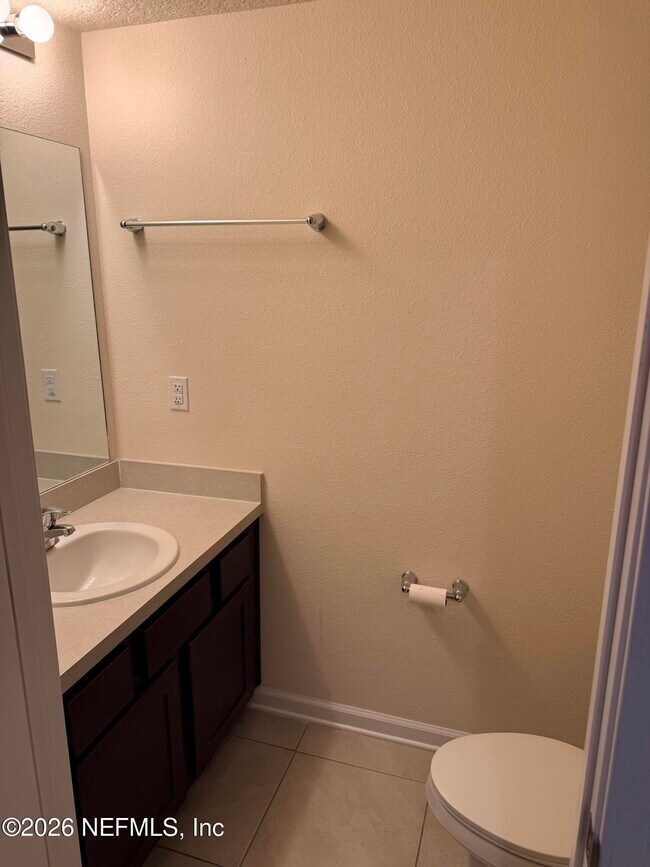 Building Photo - 246 Aralia Ln