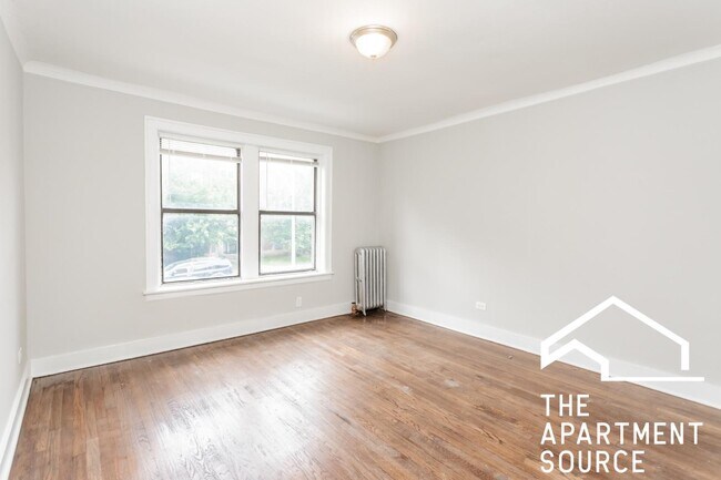 Building Photo - 6143 S Woodlawn Ave