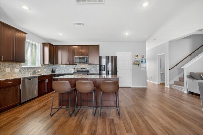 Building Photo - 10831 Fall Mill Dr