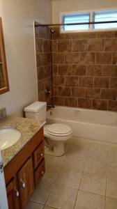 Hall Bath - 1375 Akalani Loop