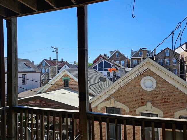 Building Photo - 1849 W 17th St