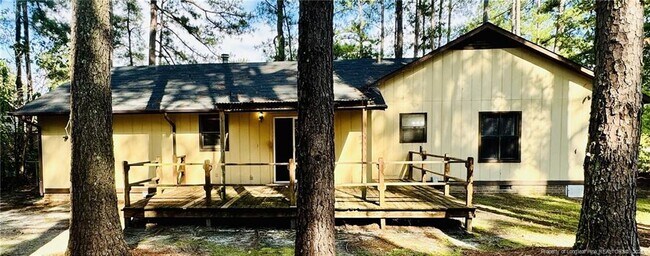 Building Photo - 210 Tiverton St