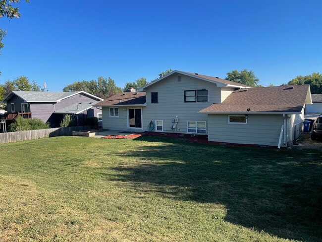 Building Photo - 114 E Liberty St