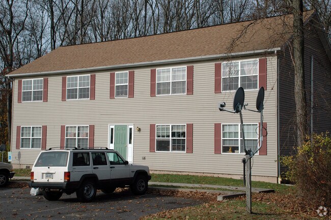 Primary Photo - 101 Oak Grove Rd