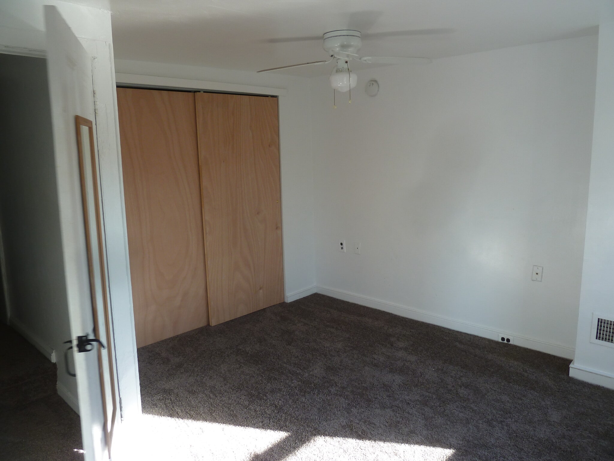 Building Photo - 4427 Silverwood St