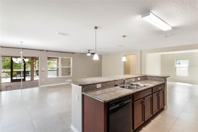 Building Photo - 4602 Harvest Row Ln
