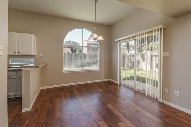 Building Photo - 7755 Springville Dr