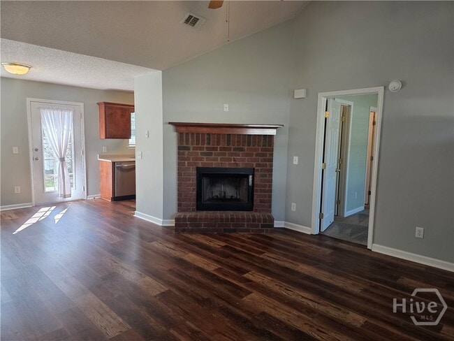 Building Photo - 103 Reese Way