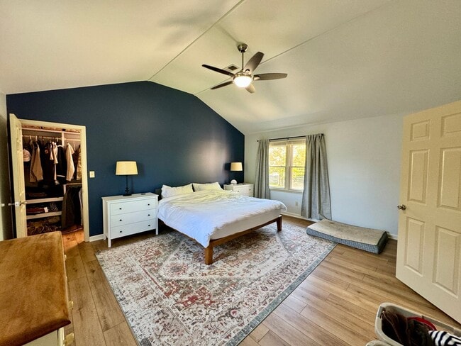 Building Photo - 4 Bedrooms with Finished Basement and Bonu...