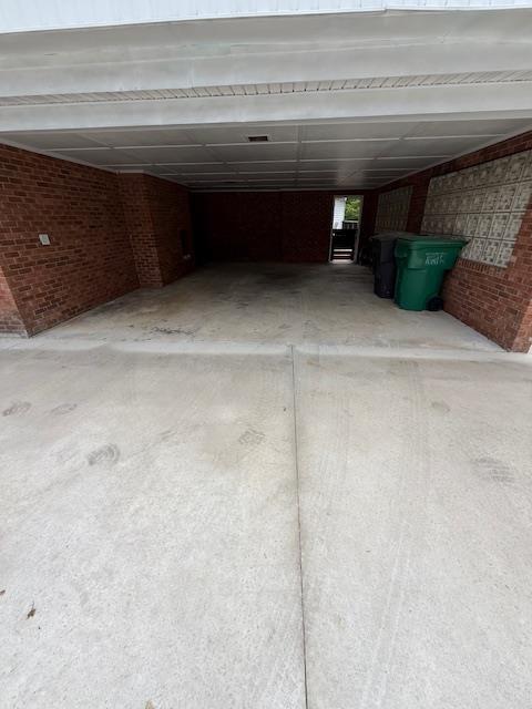 Building Photo - 205 Westridge Dr