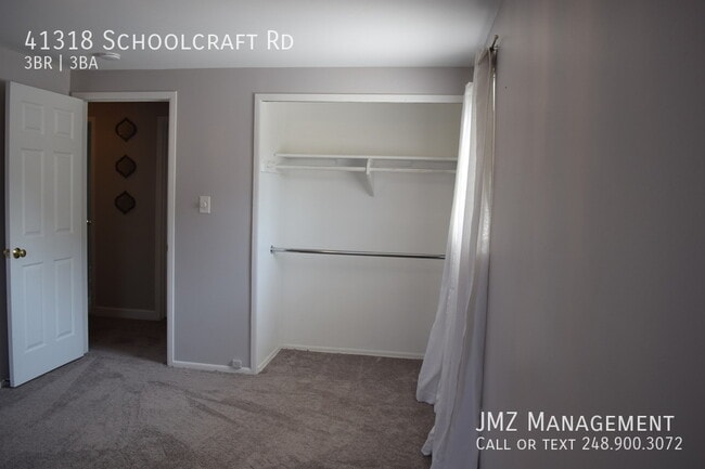 Building Photo - 41318 Schoolcraft Rd