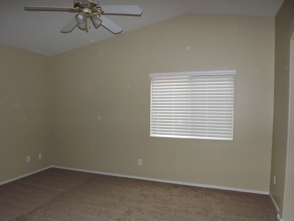 Building Photo - 4 Bedroom In South Green Valley Area!!!
