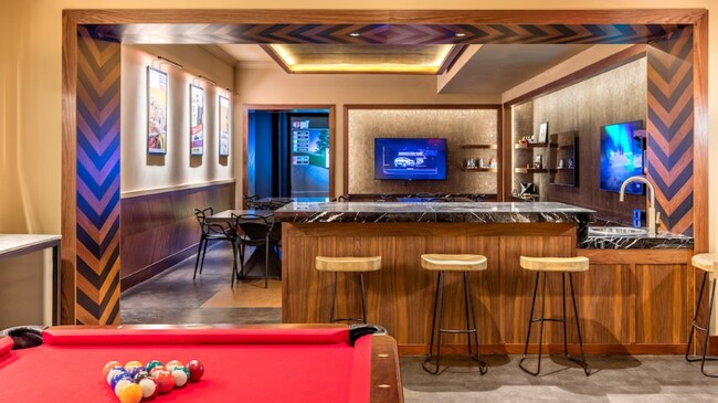 Building Photo - 21 West End Ave