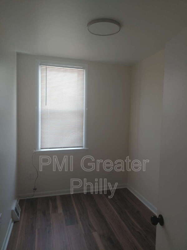 Building Photo - 5902 Belmar St
