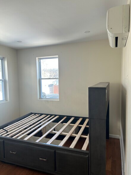 Building Photo - 14435 224th St